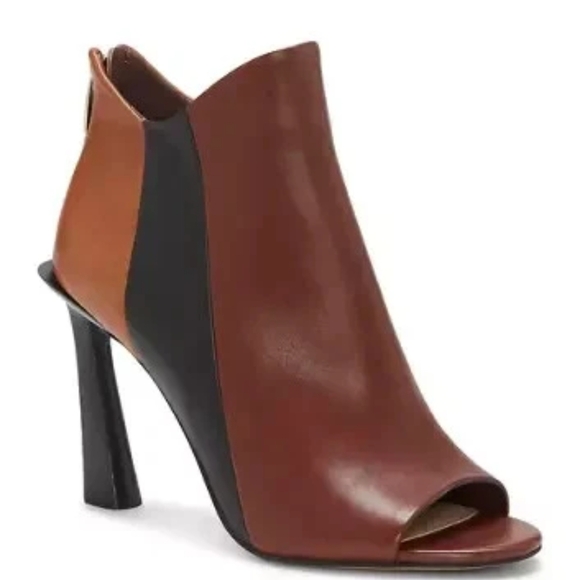 Vince Camuto Z7317 Brown Aritziana Colorblocked Peep-Toe Shooties Size 6.5 M - Picture 1 of 8